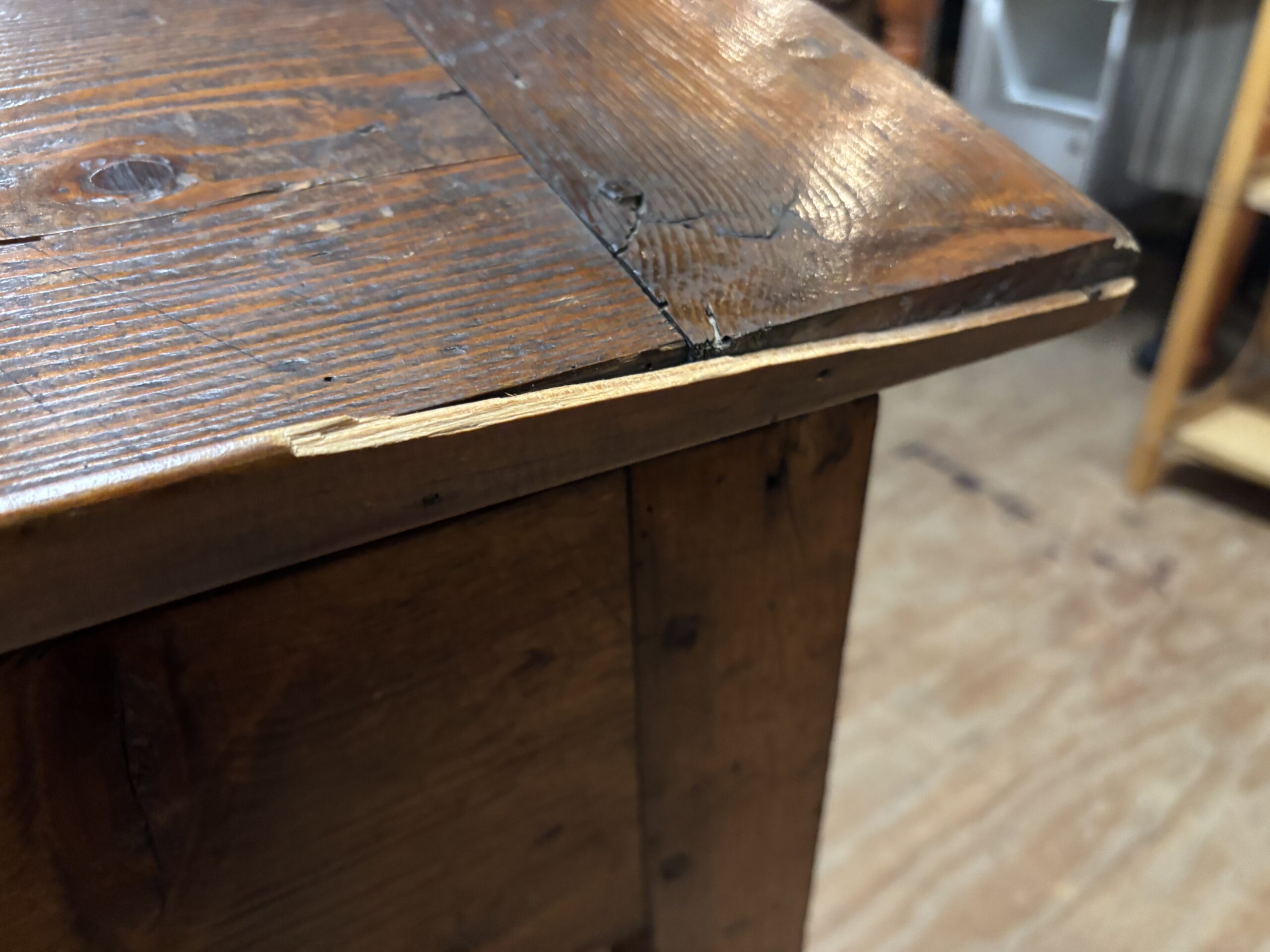 Rustic Pine Lift-Top Storage Bench / Toy Box Table - Image 4