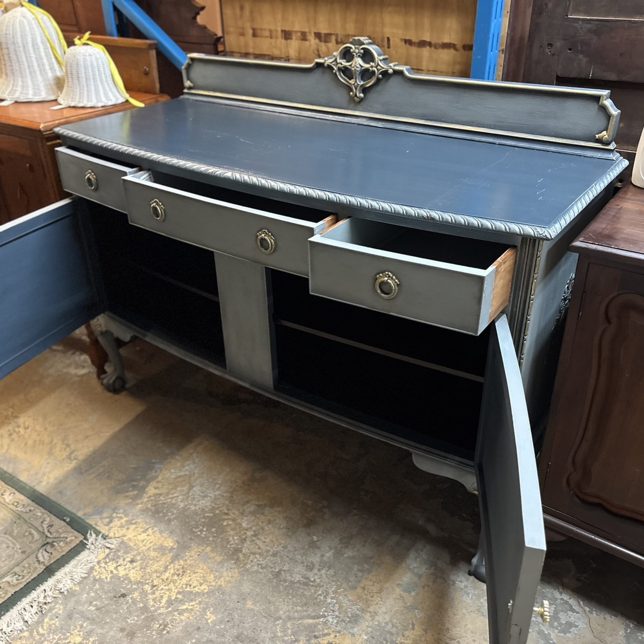 Upcycled Blue Sideboard with Gilt Detail - Image 4