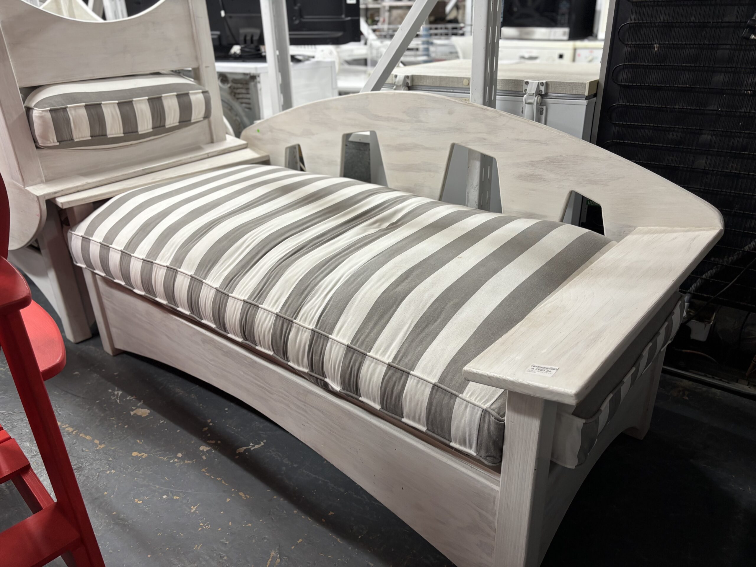 Whitewashed Patio Lounge Suite with Striped Cushions 3-Piece - Image 4