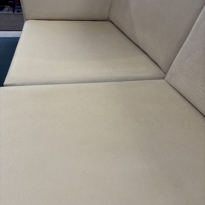 Beige L-Shape Lounge Suite with Scatter Cushions - Image 6