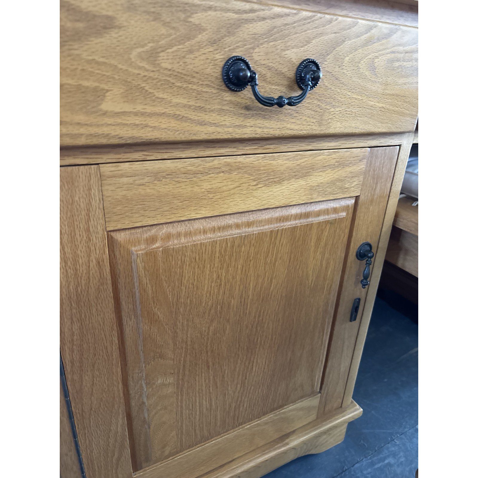 Solid Oak Dressing Table with Triple Mirror & Stool - Image 2