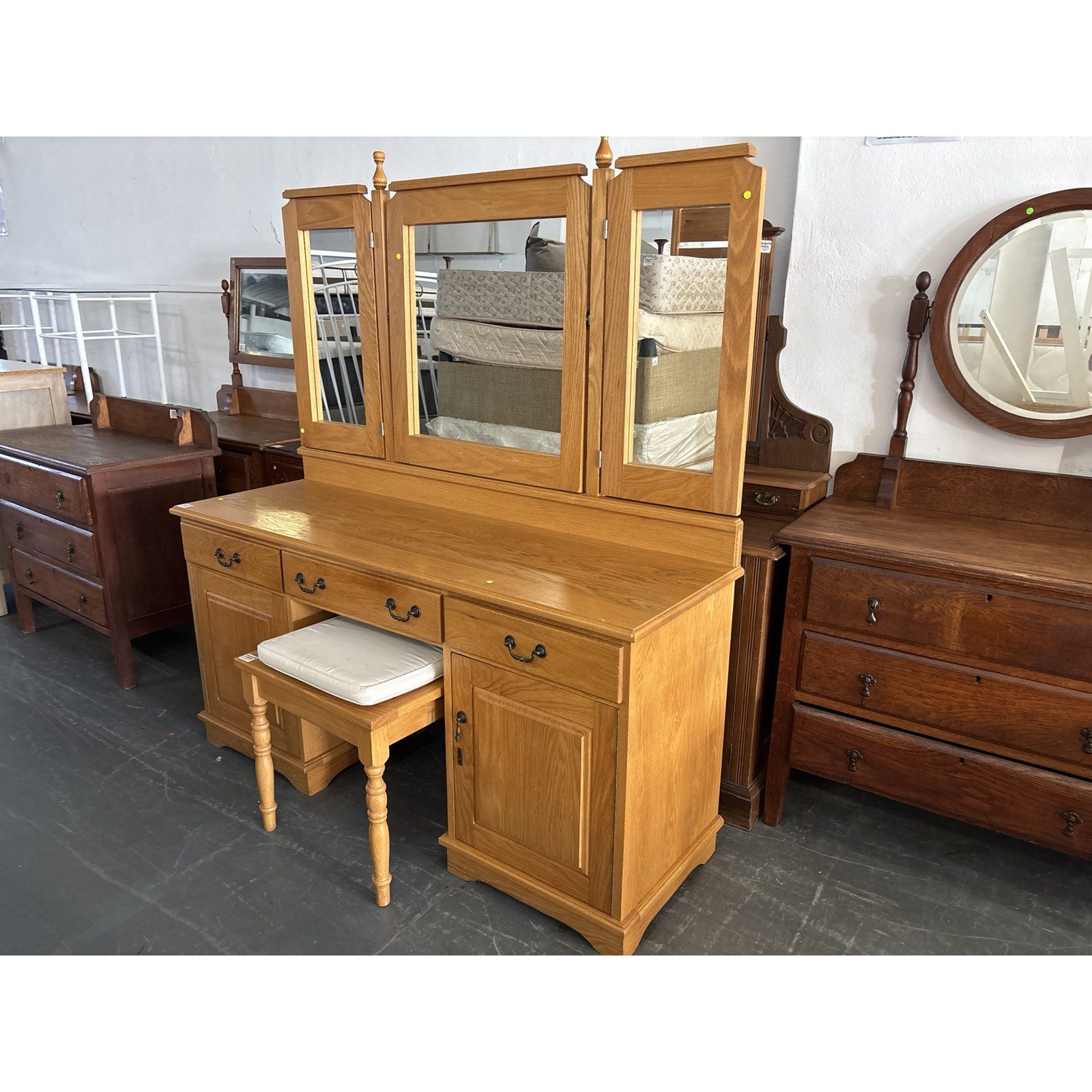 Solid Oak Dressing Table with Triple Mirror & Stool - Image 3