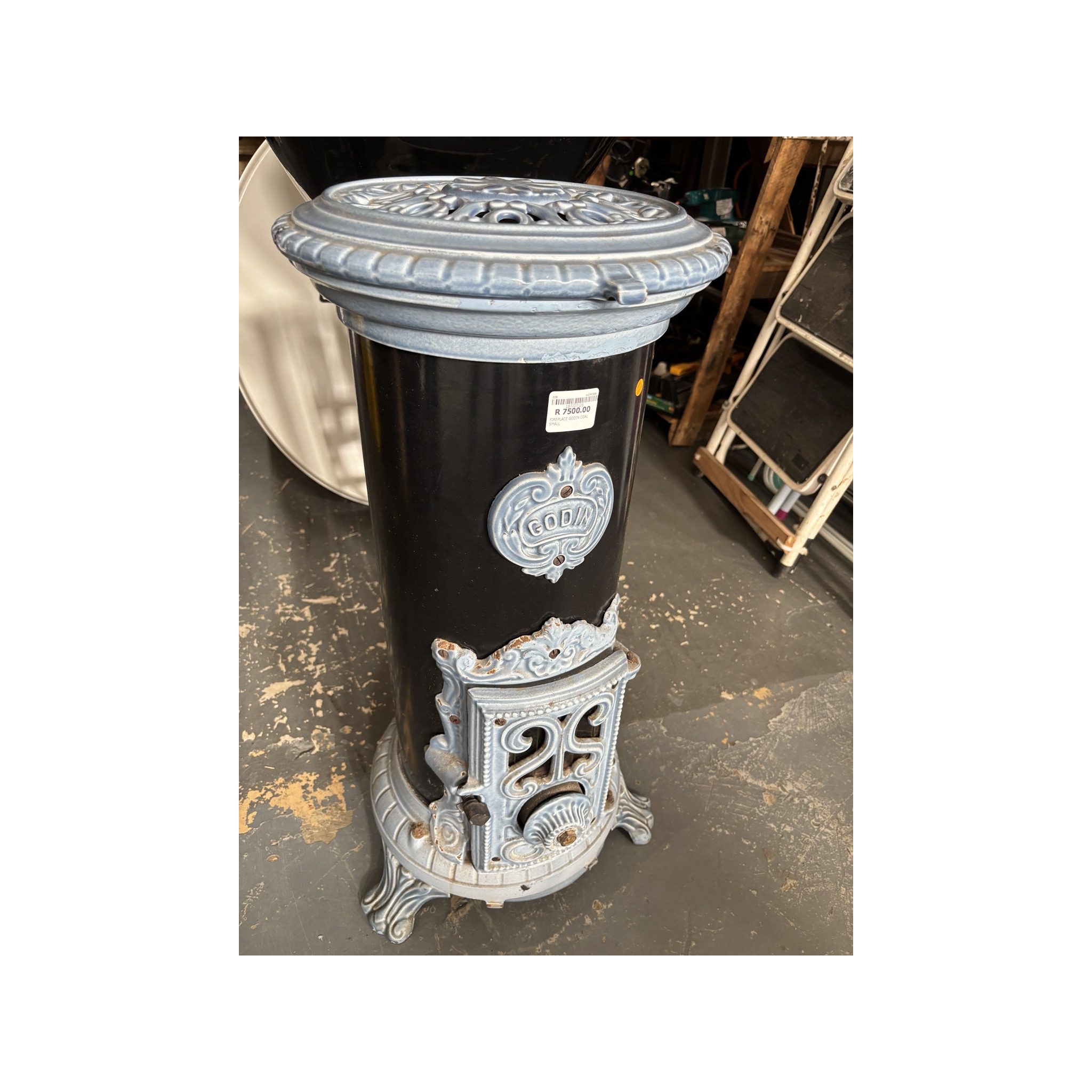 Godin Small Cast Iron Coal Fireplace – Blue & Black - Image 5